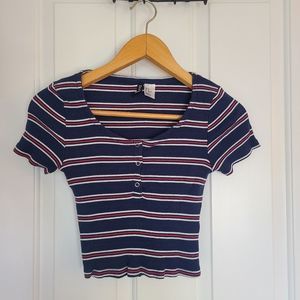 🍓2 for 25🍓Red White and Blue Stripped Divided by H&M Cropped Tshirt Size Small